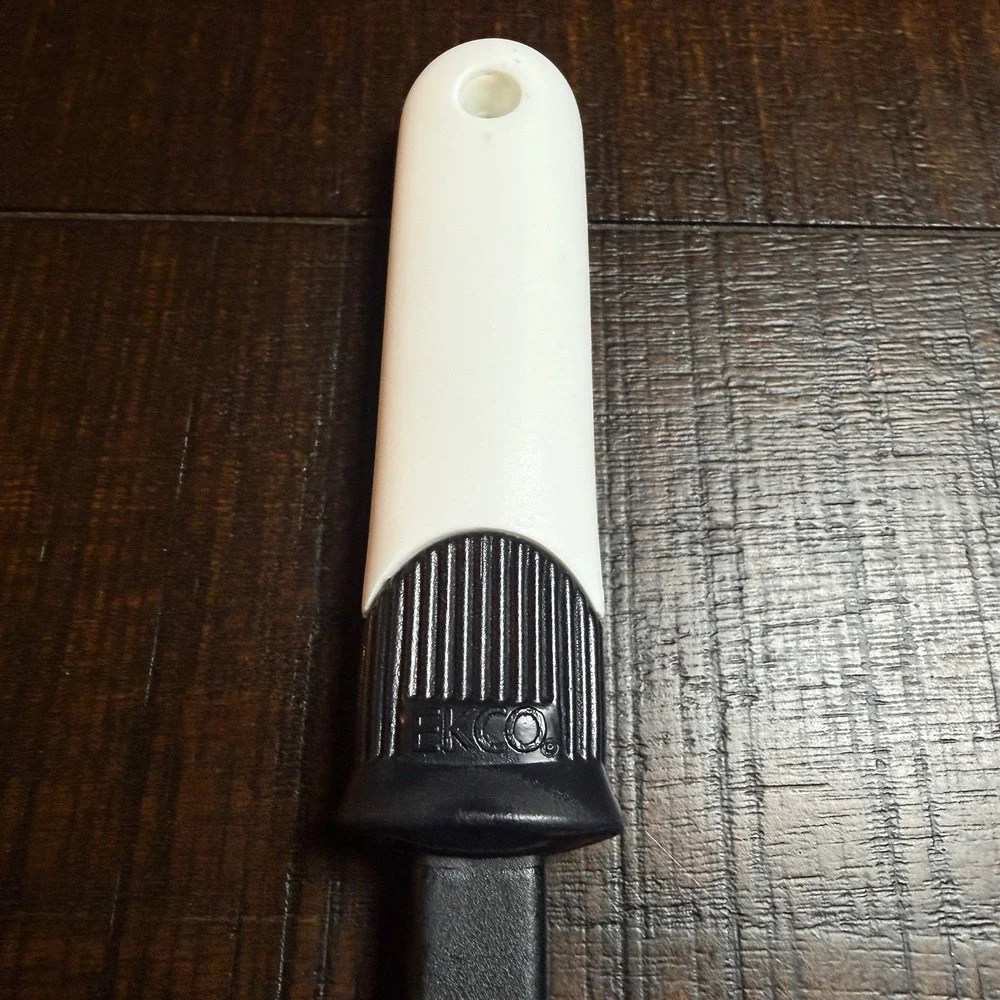 Vintage Ecko Slotted Wide Turner Spatula White Handle Black Nylon Flipper